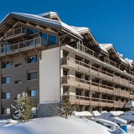 Cosy A 1850 Avec Acces Direct Aux Pistes - Fr-1-514-11
